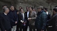 بازدید سفیر ژاپن از معبد تاریخی بادامیار آذرشهر